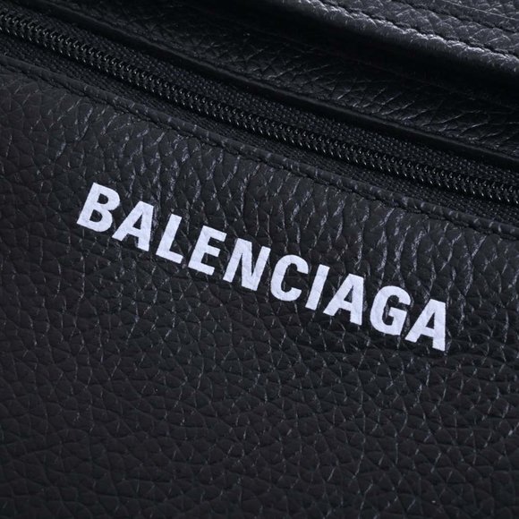 BALENCIAGA Leather Explorer Small Pouch Shoulder Bag 532298 Black Women's - Picture 8 of 9